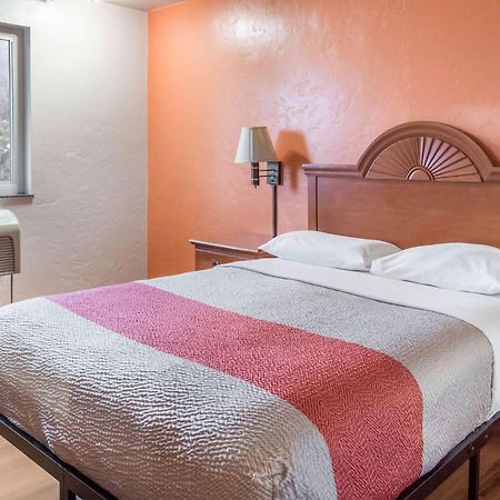 Motel 6-Wilsonville, Or - Portland エクステリア 写真