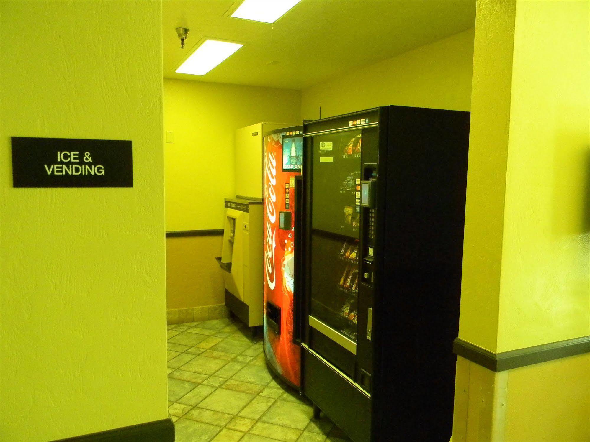 Motel 6-Wilsonville, Or - Portland エクステリア 写真