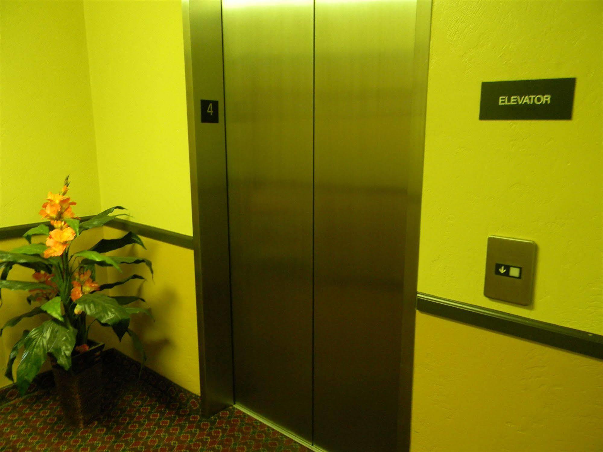 Motel 6-Wilsonville, Or - Portland エクステリア 写真