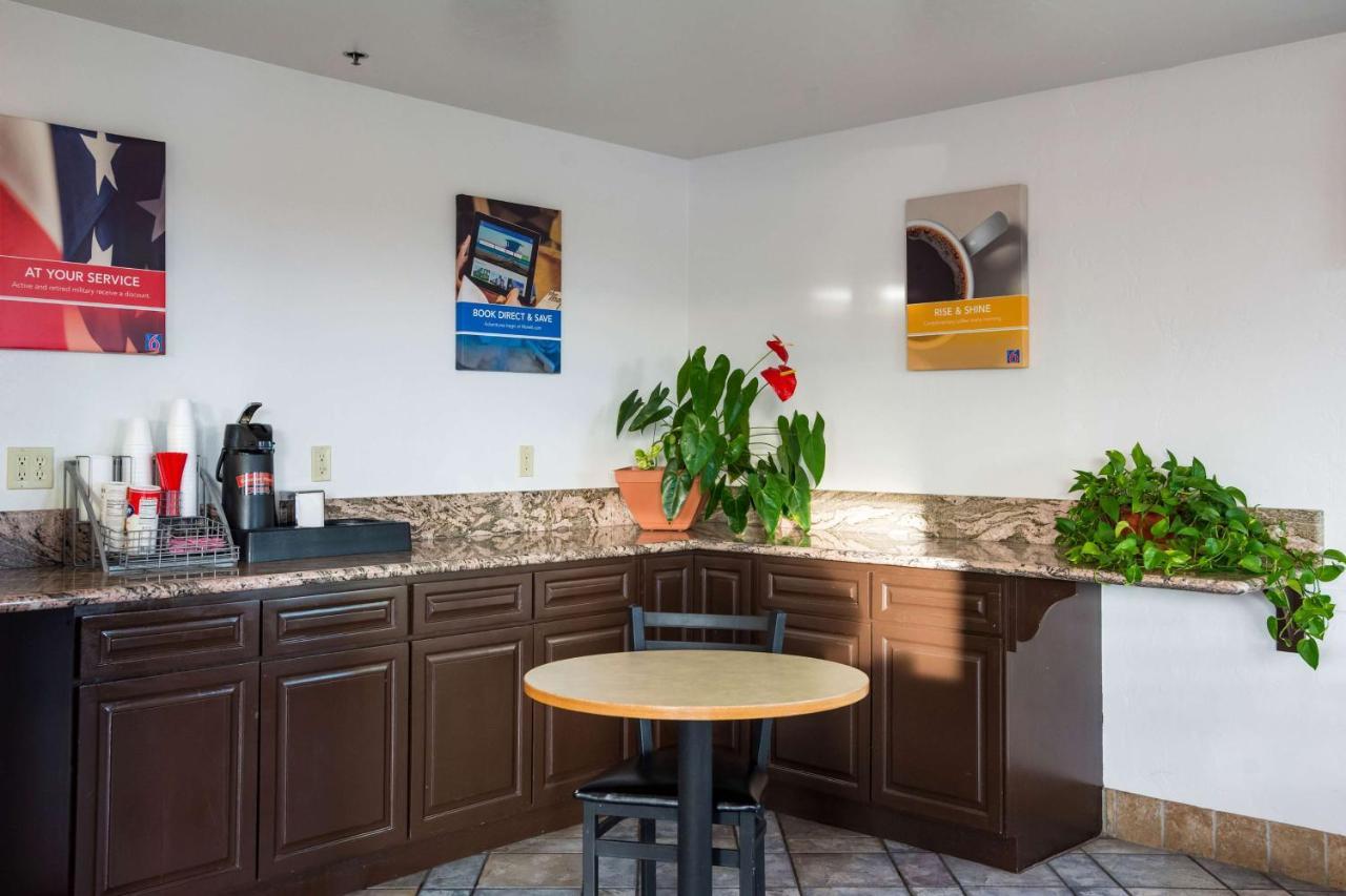 Motel 6-Wilsonville, Or - Portland エクステリア 写真